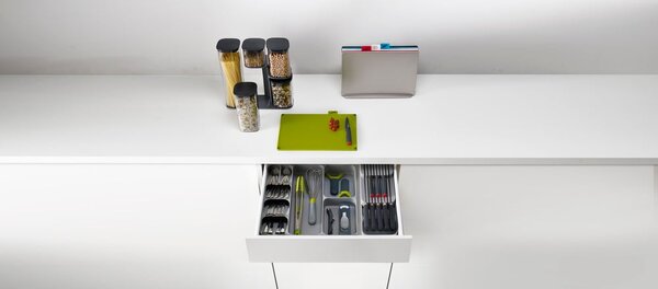 Kompaktní přihrádky na nože Joseph Joseph Drawer