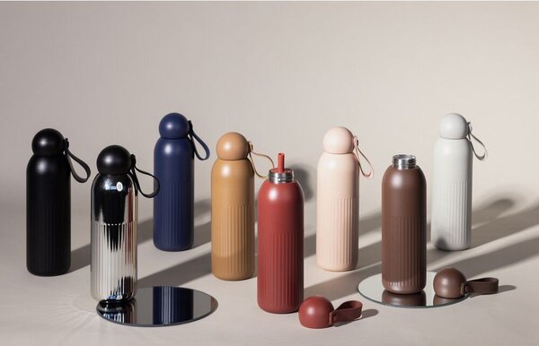 Termoláhev s brčkem z nerezové oceli ve stříbrné barvě 500 ml Tekla – Sagaform