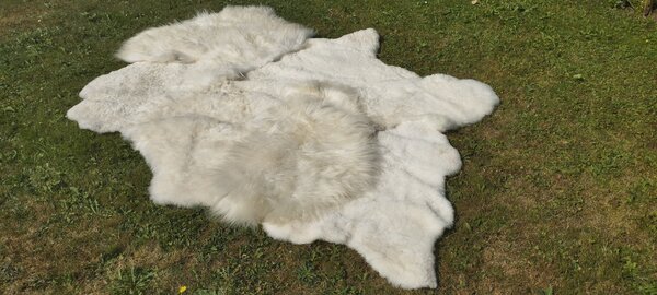 ARCTIC FUR Koberec z pravé ovčí kůže POLAR - mix krátká a dlouhá vlna