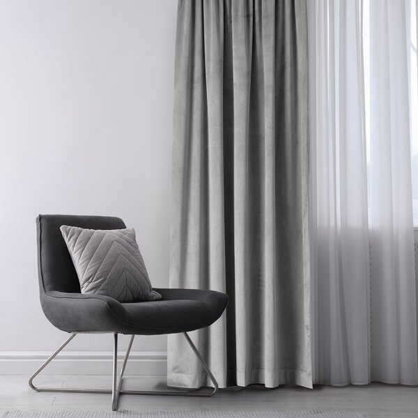 Závěs AmeliaHome Velvet s multifunkční páskou 140x270 cm stříbrný, velikost 140x270