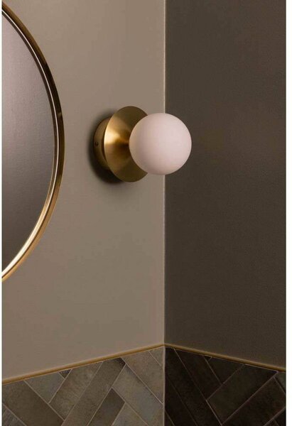 Globen Lighting Nástěnné světlo ART DECO, mosaz/bílá Ø 16 cm IP44, stmívatelný, Mosaz / zlato, Obývací pokoj / jídelna, kov, Design, Koule