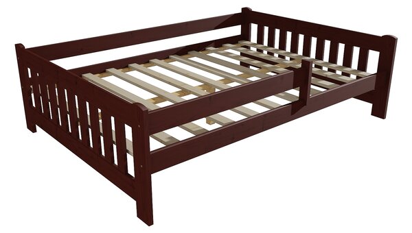 Vomaks Dětská postel DP 022 XL se zábranou Rozměr: 120 x 200 cm, Povrchová úprava: moření ořech