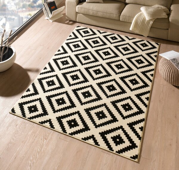 Koberec Hanse Home Hamla Diamond černý / krémový