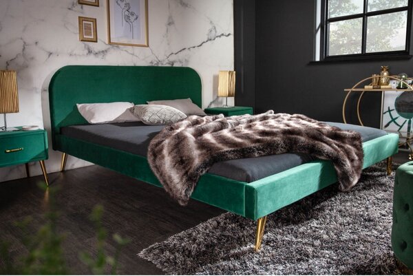 Massive home | Dvoulůžková postel ze sametu zelená Sanel 140 x 200 cm MH396940