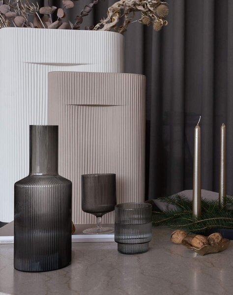 Ferm Living Sada 2 ks sklenic na víno Ripple, smoked grey