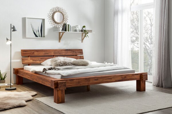 Dřevěná postel z masivu Leyla akácie 160x200