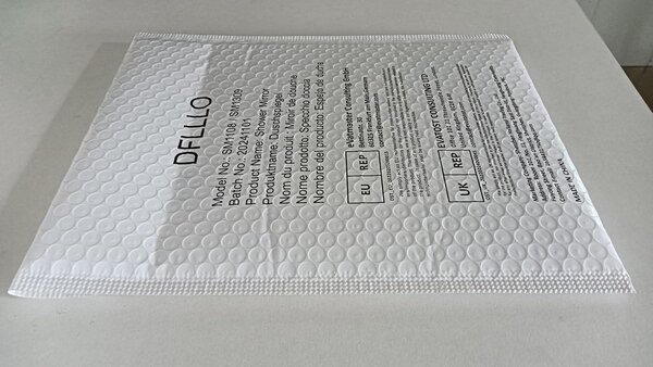 Zrcadlo do koupelny, rozměry 15x10 cm, bez rámu, s funkcí proti zamlžování, včetně samolepicího háčku, vhodné do sprchy nebo na kempování