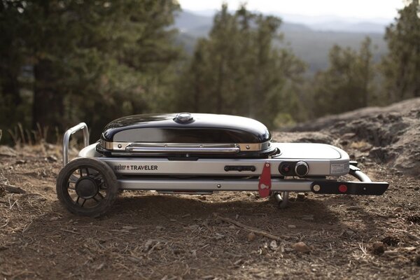 Weber Cestovní plynový gril Traveler Stealth