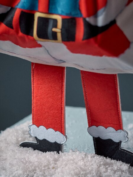 Sinsay - Vánoční pytel na dárky s 3D nohama a motivem Santa Clause - kaštanová