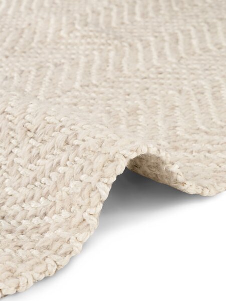 Koberec Elle Decoration Majoli Herringbone naturální / bílý