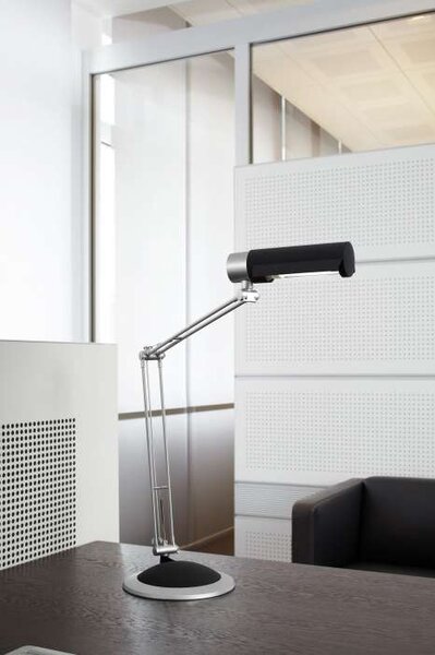 Stolní LED lampa MAULoffice - stříbrná