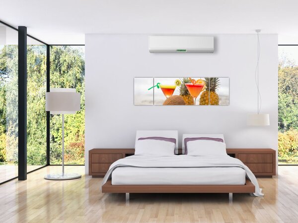 Obraz ananasů a sklenic na pláži (170x50 cm)