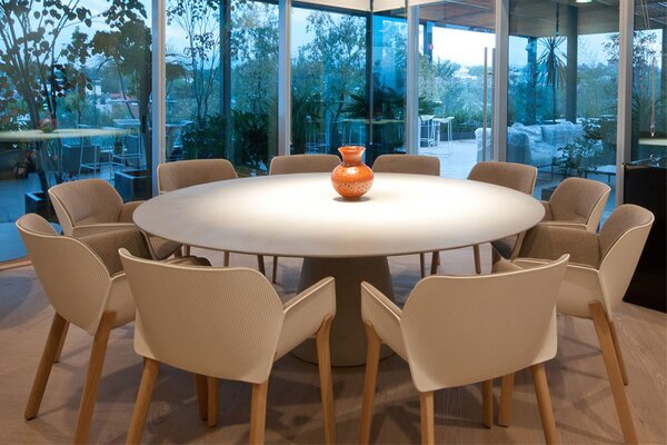 Andreu World designové židle Nuez Armchair Wood