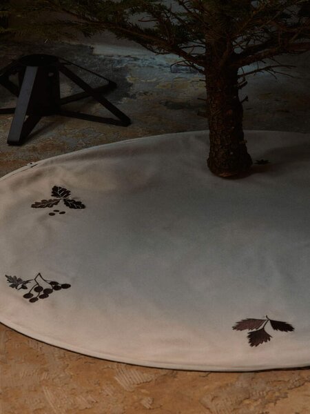 Ferm Living Podložka pod vánoční stromeček Oak Round, natural