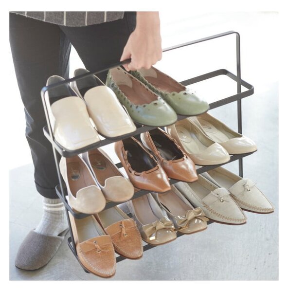 Černý kovový stojan na boty Tower Shoe Rack – YAMAZAKI