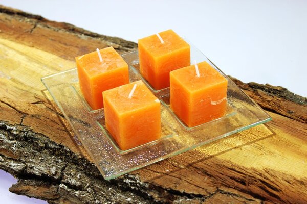 BDK-GLASS 1ks Svíčka kostka 4cm - oranžová