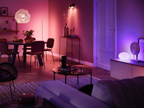 Základní sada Philips Hue WHITE AND COLOR AMBIANCE 2xE27/9W/230V 2200-6500K
