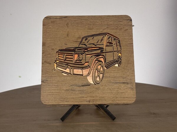 "Mercedes G" lampa 19x19cm provedení povrchu: dub