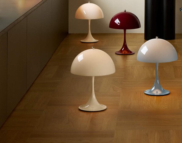 Louis Poulsen Přenosná lampa Panthella 250, opal beige 5744172985