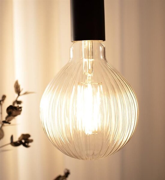 Markslöjd Lines led žárovka 1x4 W 2200 K E27 108727
