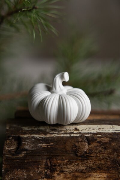 Storefactory Scandinavia Keramická Dýně Ekåsen White - Small SF562