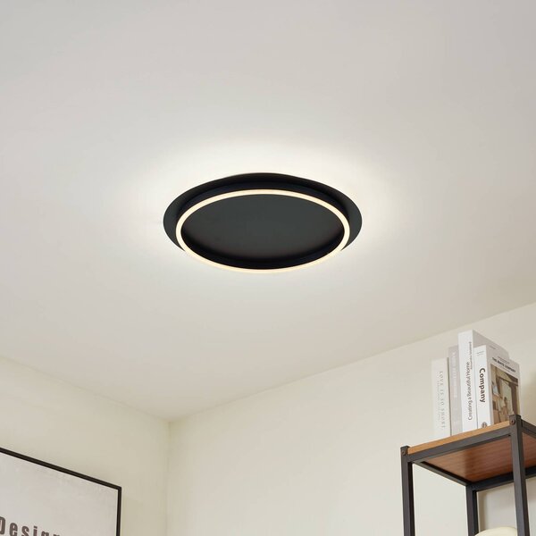 Lindby LED stropní svítidlo Kunis, černé, plast, Ø 46 cm, Černá, Obývací pokoj / jídelna, Plast, Moderní