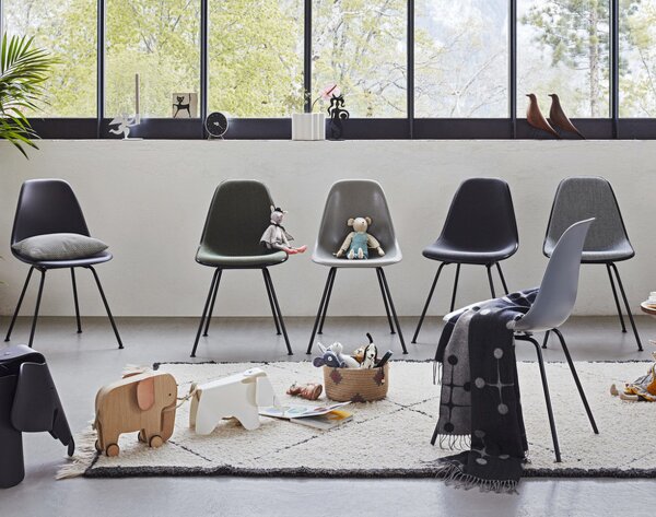 Vitra Židle Eames DSX, chrome/deep black