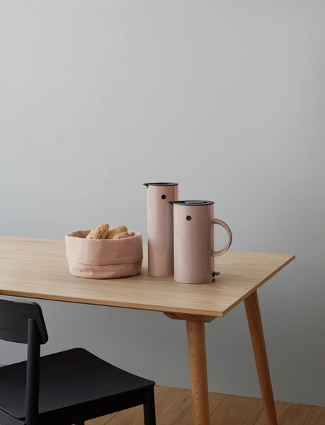 Rychlovarná konvice EM77 Stelton 1,5 l tmavá starorůžová