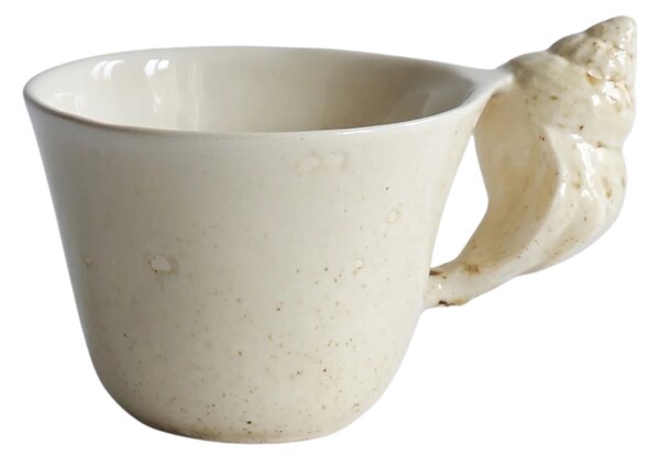 Christina Iversen Studio Porcelánový hrnek s ouškem Konkylie CHI105
