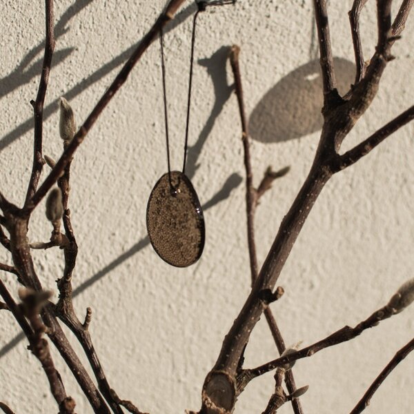 DBKD Skleněná ozdoba Airy Egg - Brown DK334