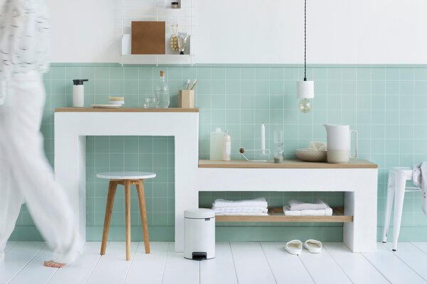 KOŠ S NÁŠLAPNÝM PEDÁLEM 3 l Brabantia - Koše do kuchyně