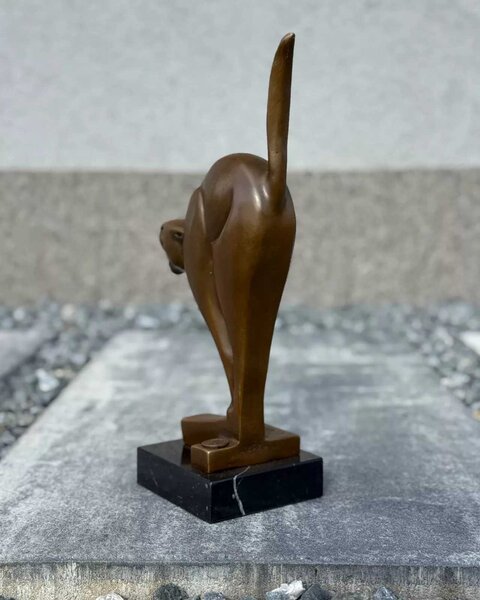Bronzová socha Kočka – art deco zvířecí figurka