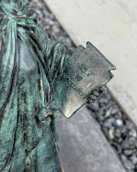 Bronzová socha - Lady Liberty USA