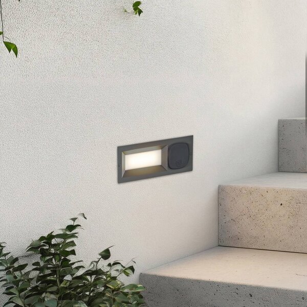 Lucande LED nástěnná vestavná lampa Lachlain, antracitová, zásuvka, Černá, kov, Moderní, Zapuštěné hranaté