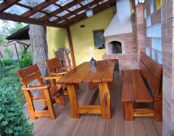 KULHÁNEK Zahradní dubová sestava - stůl, 1x lavice s opěradlem, 2x křeslo (rustikální provedení) Délka: 200 cm