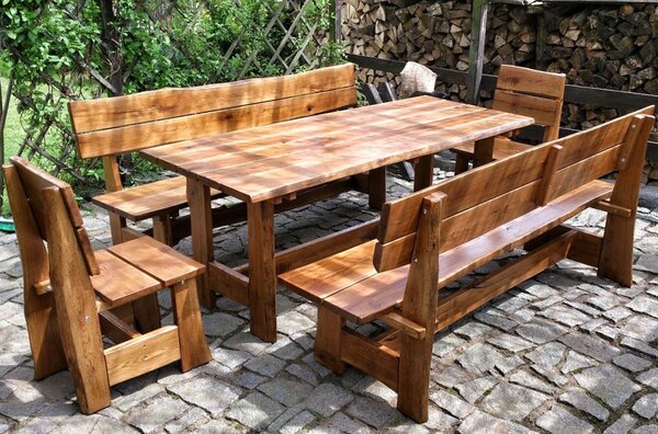 KULHÁNEK Zahradní dubová sestava - stůl, 2x lavice s opěradlem, 2x židle (rustikální provedení) Délka: 150 cm, Odstín nátěru: lazura - palisandr