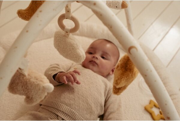 Little Dutch - Dětská hrací deka s hrazdičkou Newborn Naturals