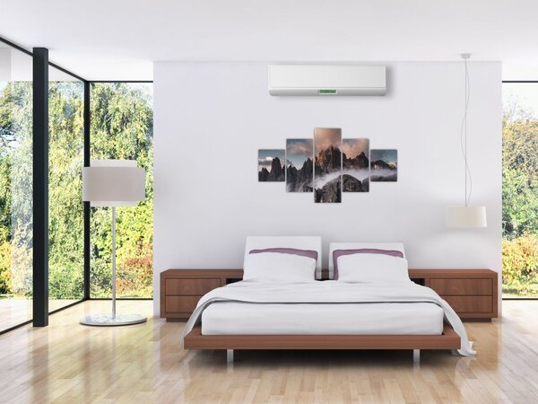 Obraz - Italské dolomity schované v mlze (125x70 cm)