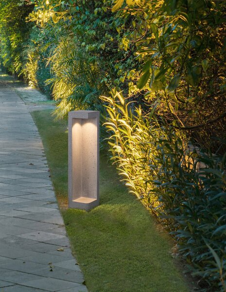 Venkovní zahradní lampa Grante B – Šedá