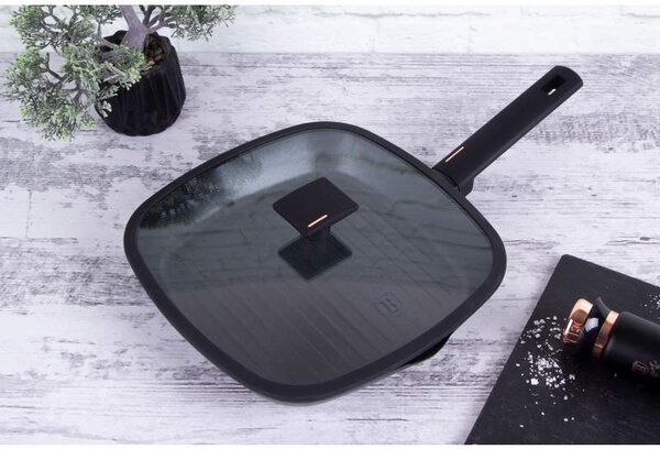 Pánev grilovací s titanovým povrchem a poklicí 28 cm Monaco Collection