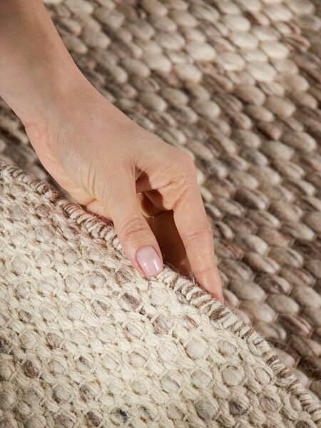 ELLE Decoration, Kusový koberec Lyon Beans 106316 Natural Cream Brown kruh z kolekce Elle, 200x200 (průměr) kruh, hnědá, ložnice