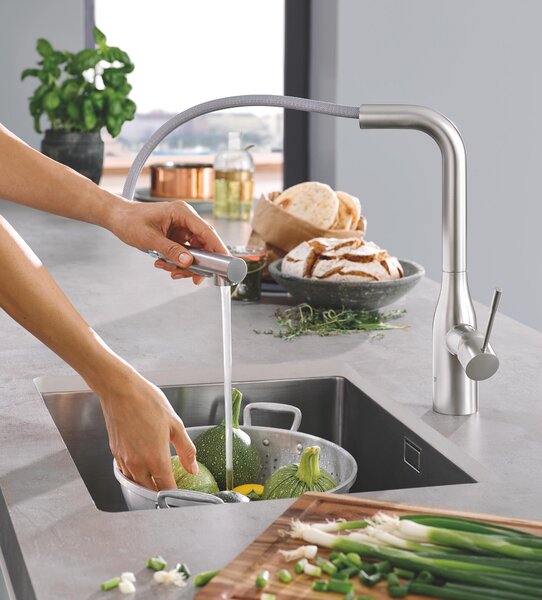 Grohe Essence kuchyňská baterie stojící ušlechtilá ocel 30270DC0