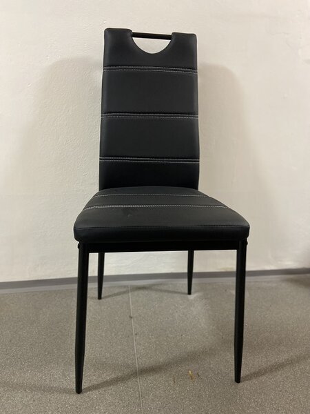 Výprodej - jídelní židle, černá