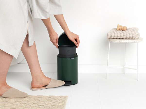 Brabantia Pedálový koš NewIcon 3L zelená