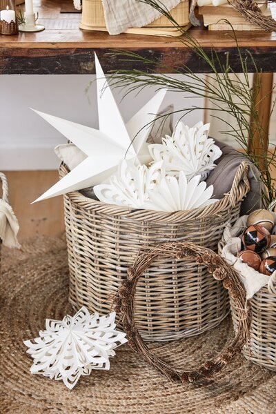 Závěsná papírová hvězda White Stillenat Ø 60 cm