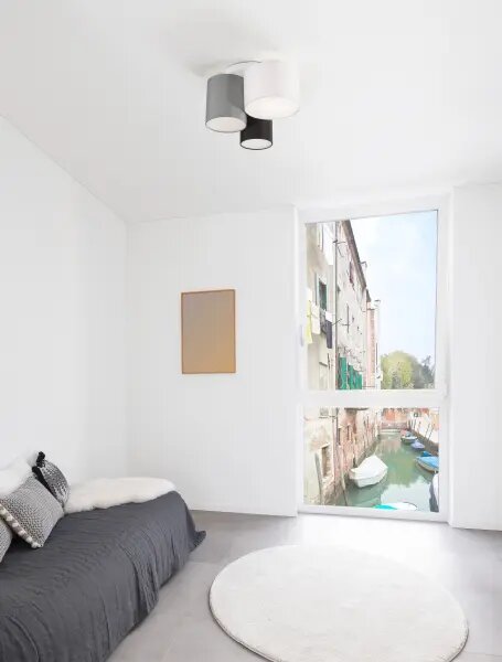 Moderní stropní svítidlo Bryson B 35 bílé – E27