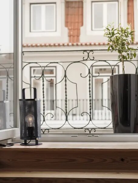 Rustikální stolní lampa Ian – E27