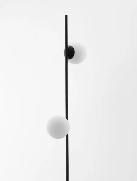 LED stojací lampa Nuvole