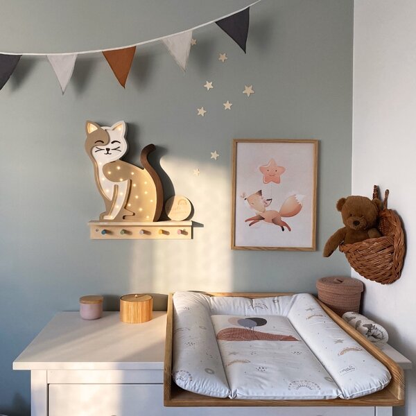Peekaboo Béžová dřevěná dětská LED lampa Kočka 37 cm