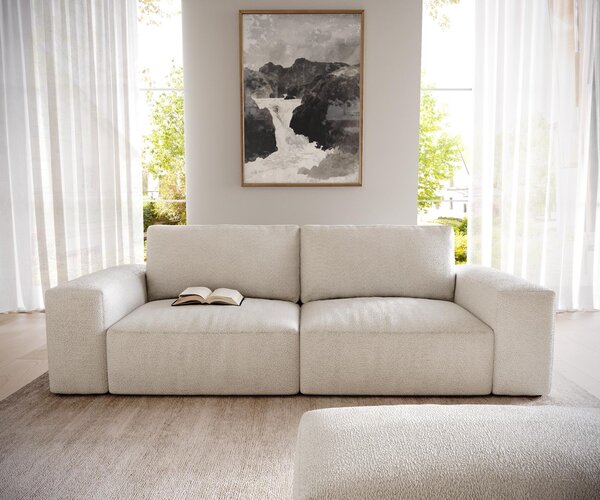 DELIFE Pohovka XL Lanzo 230x95 cm bouclé krémovo-bílá s taburetem